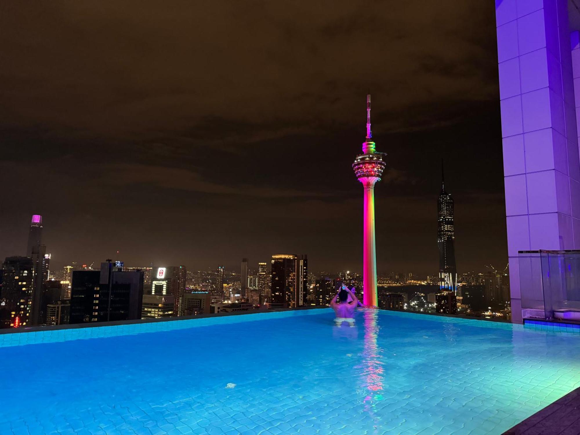 Platinum Klcc By Rainbow Suites Kuala Lumpur Extérieur photo