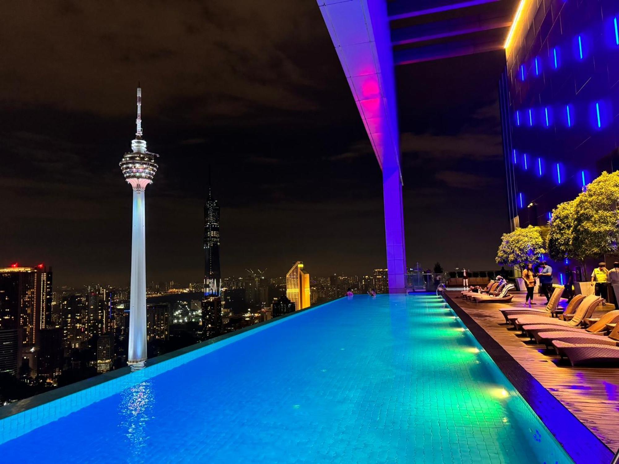 Platinum Klcc By Rainbow Suites Kuala Lumpur Extérieur photo